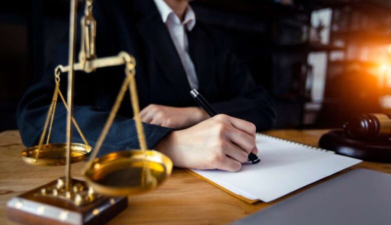 Guardianship Lawyer in Karachi – Protecting Your Legal Rights