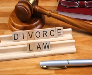 best divorce lawyers in karachi