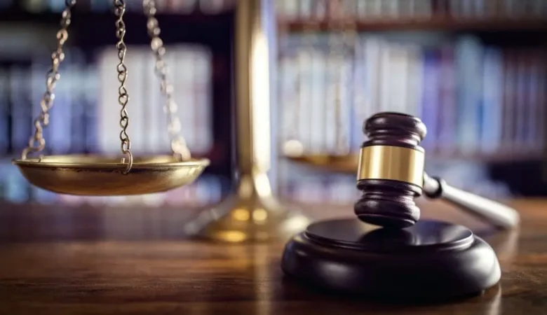 Best Lawyer Service in Karachi — How to Find the Right Legal Partner